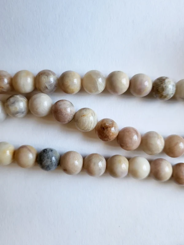 Fil de perles en Agate Beige - 8mm